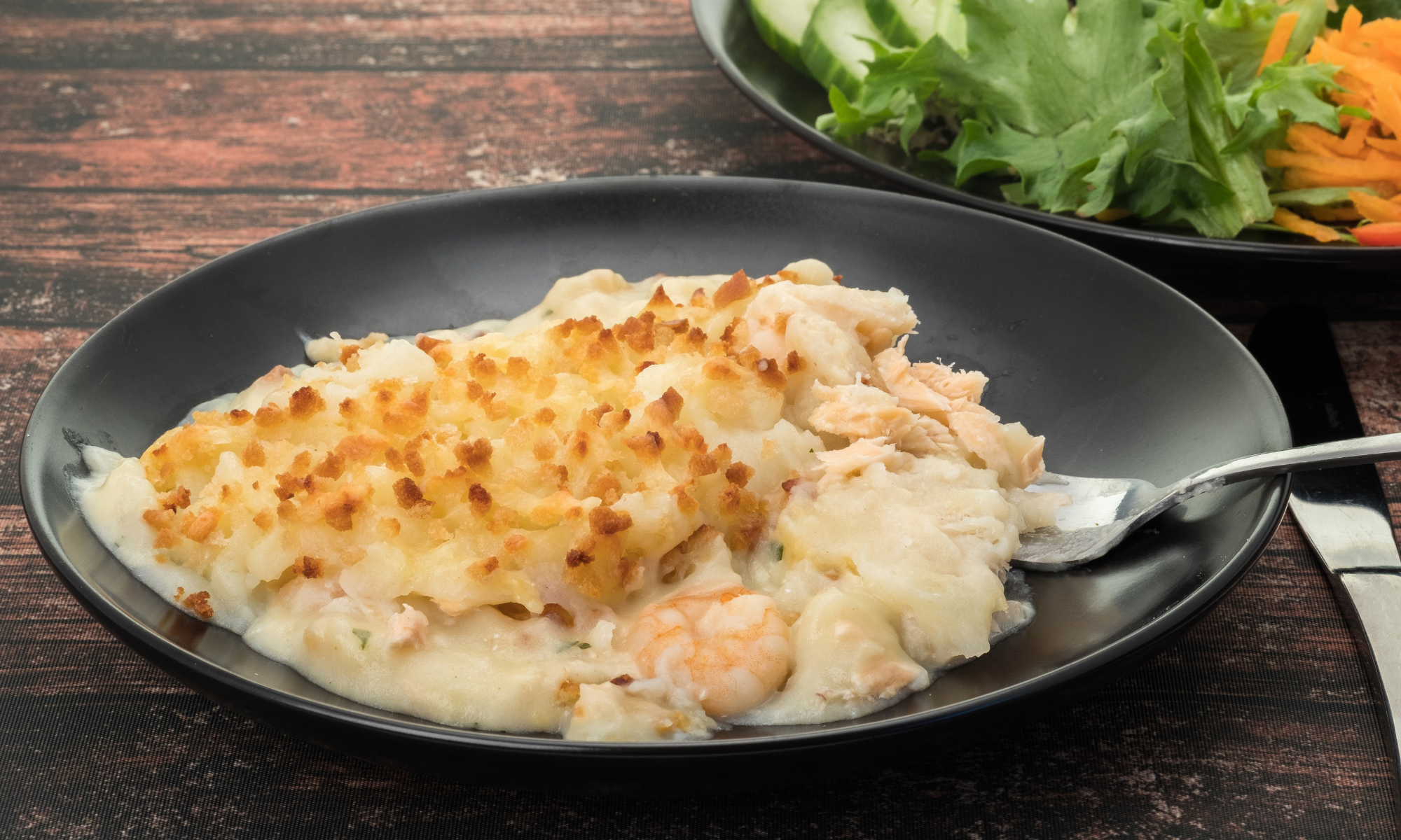 Easy Fish Pie with New Potato Topping &ndash; thegiftofoil