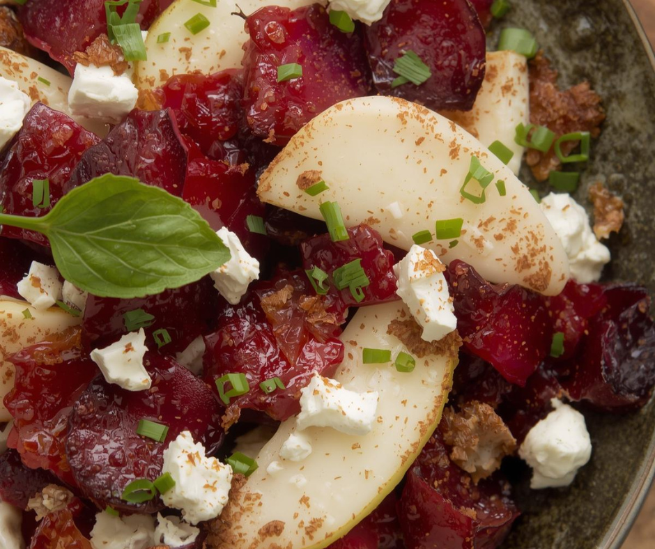 Crunchy raw beetroot salad with feta and pear