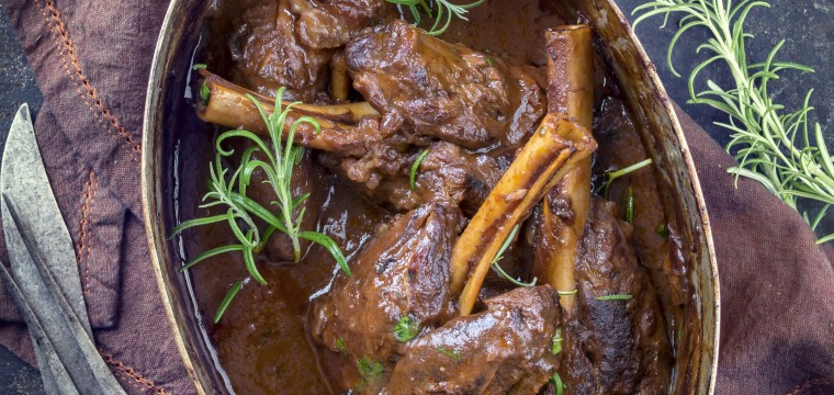 Slow cooked shoulder of lamb featured image