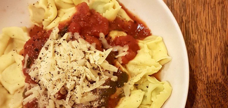 Tortellini with a home made tomato sauce featured image