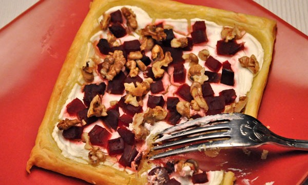 BEETROOT & GOATS CHEESEPUFF PASTRY TART featured image