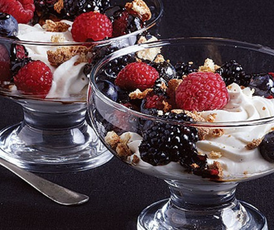 ten minute trifle pots featured image